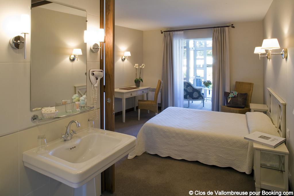 Clos De Vallombreuse, The Originals Relais Douarnenez Buitenkant foto
